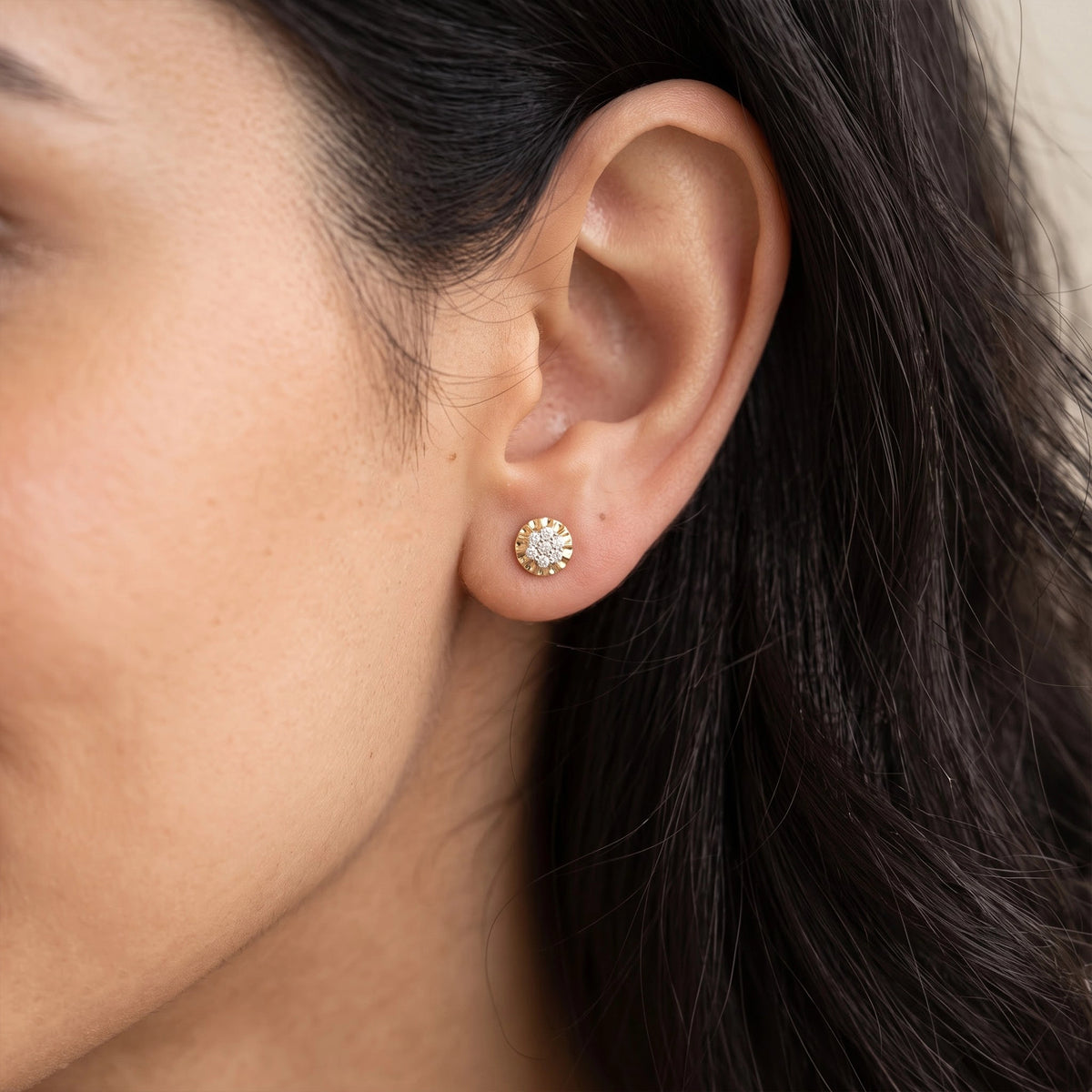 Gold Fluted Cluster Halo Stud Earrings