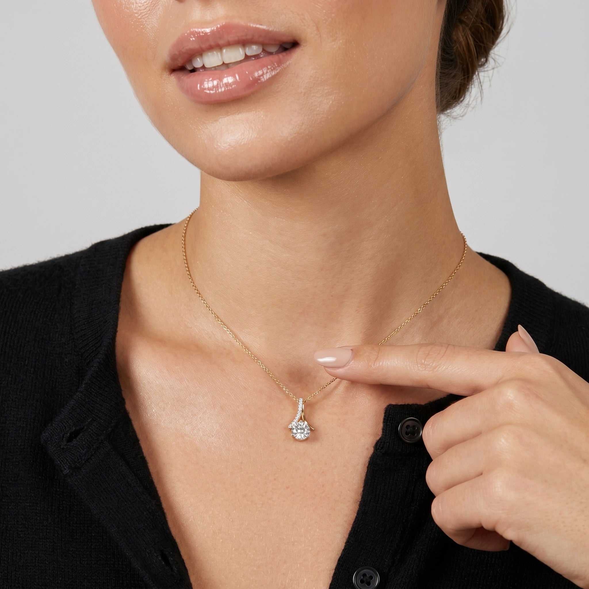 Gold Flow Solitaire Pendant
