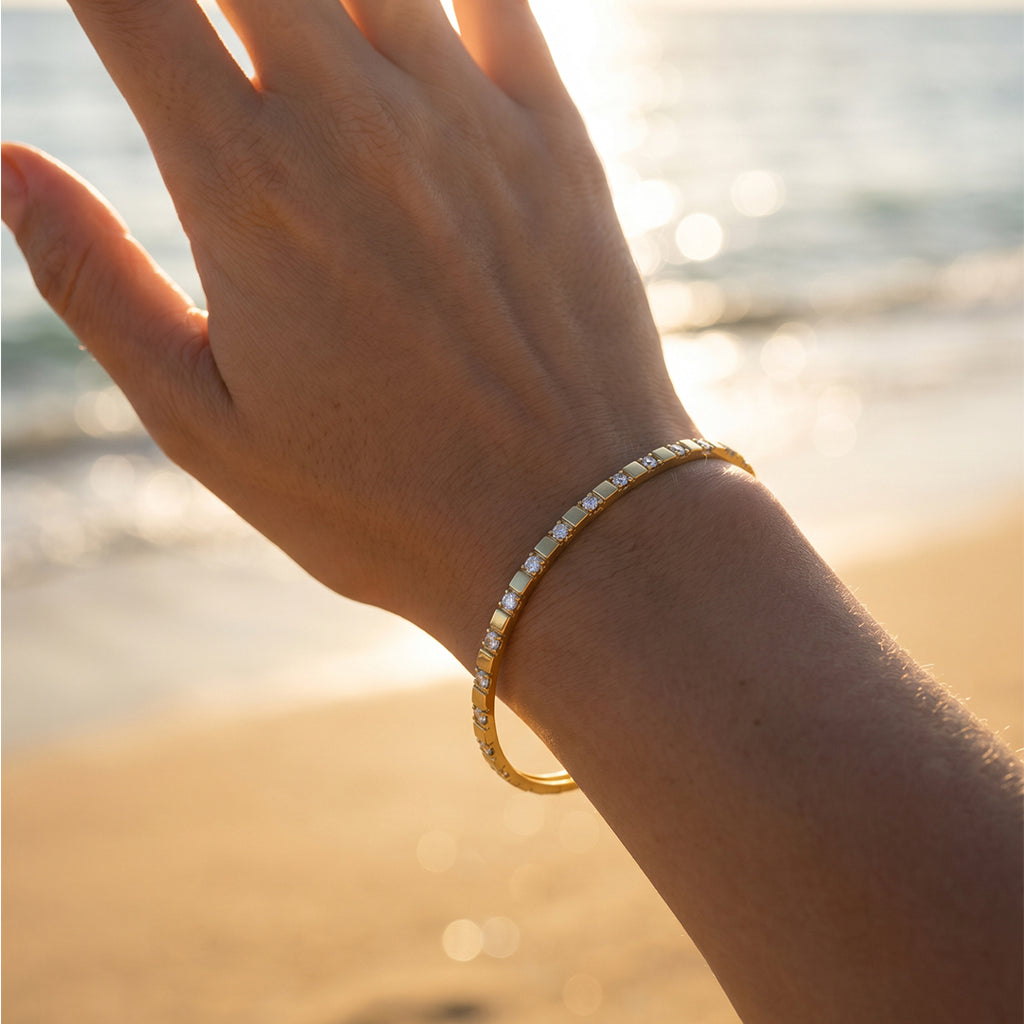 18KT Gold Timeless Spark Bracelet