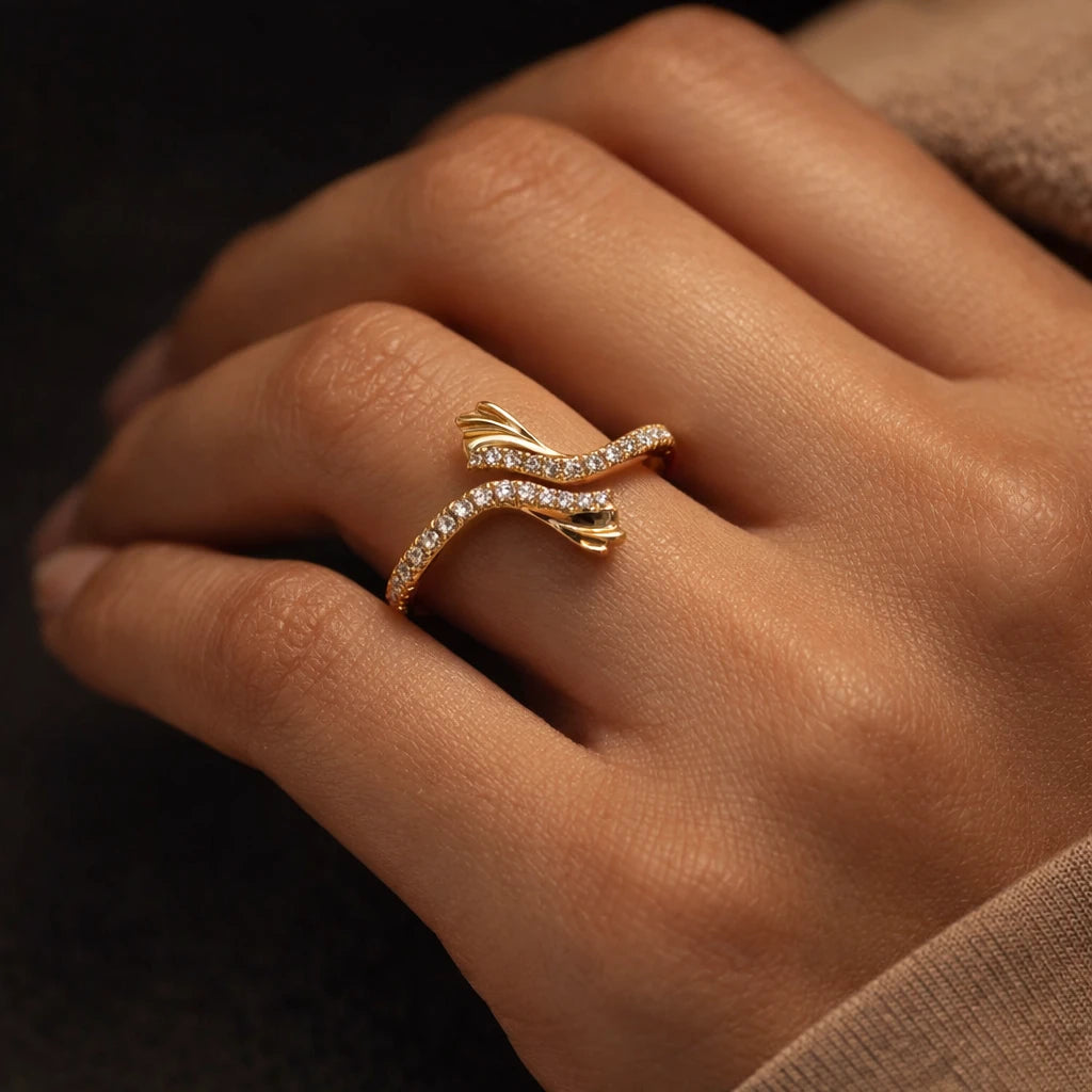 18KT Gold Twist Sparkle Ring