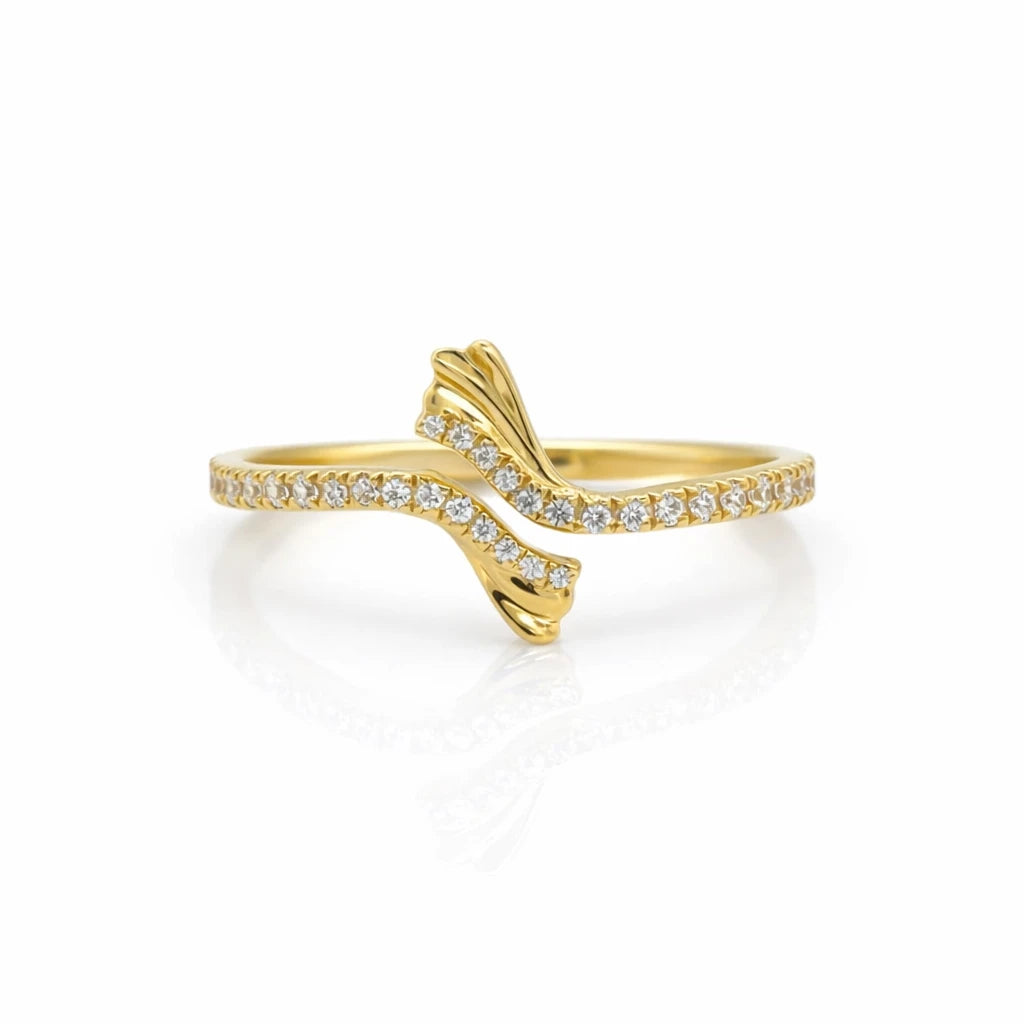 18KT Gold Twist Sparkle Ring