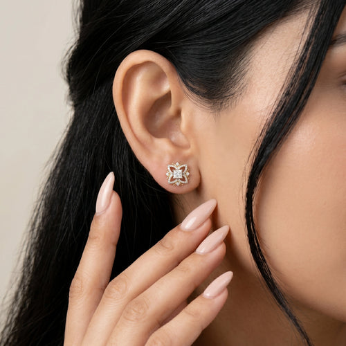 18KT Gold Floral Square Studs