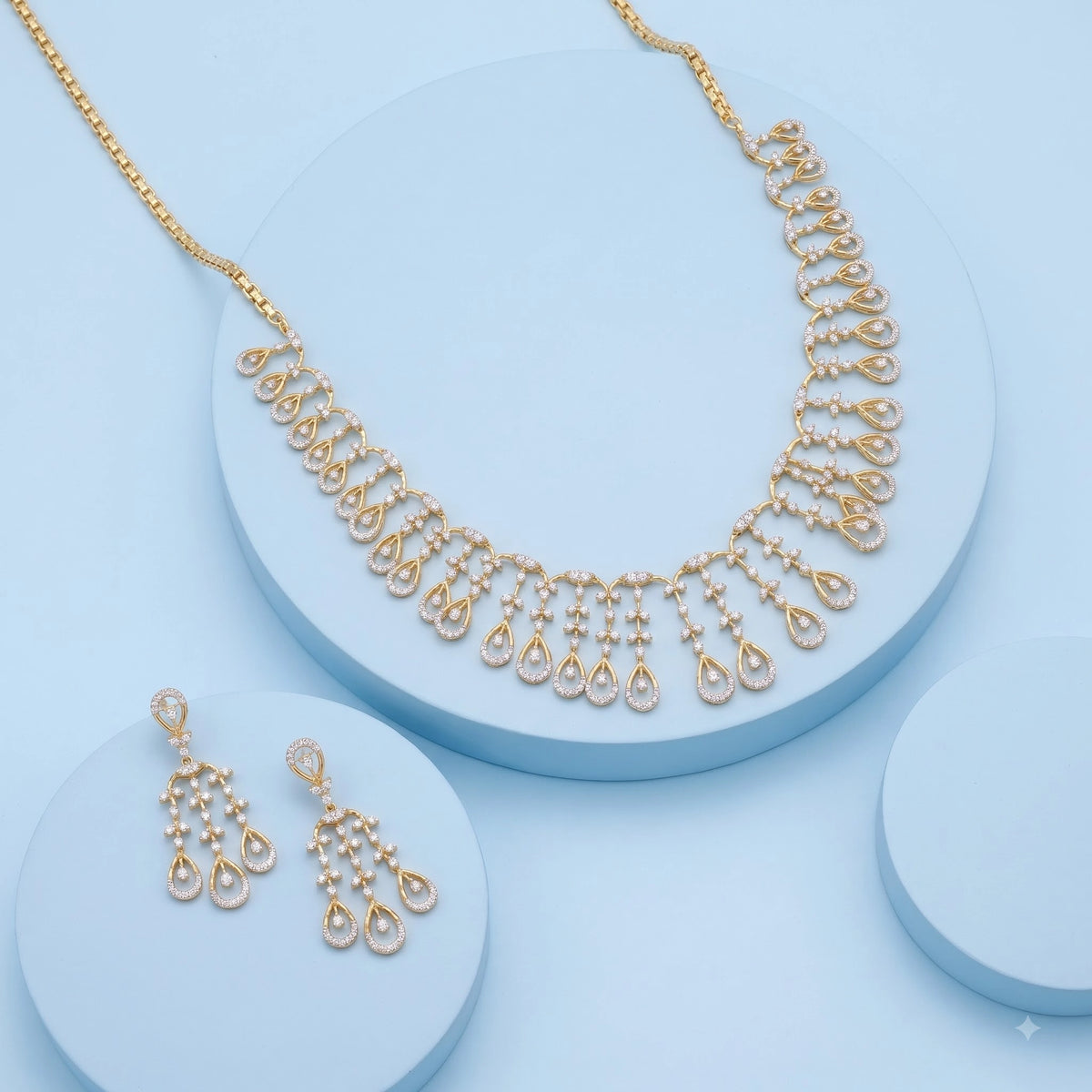 Gold Teardrop Fringe Necklace Set