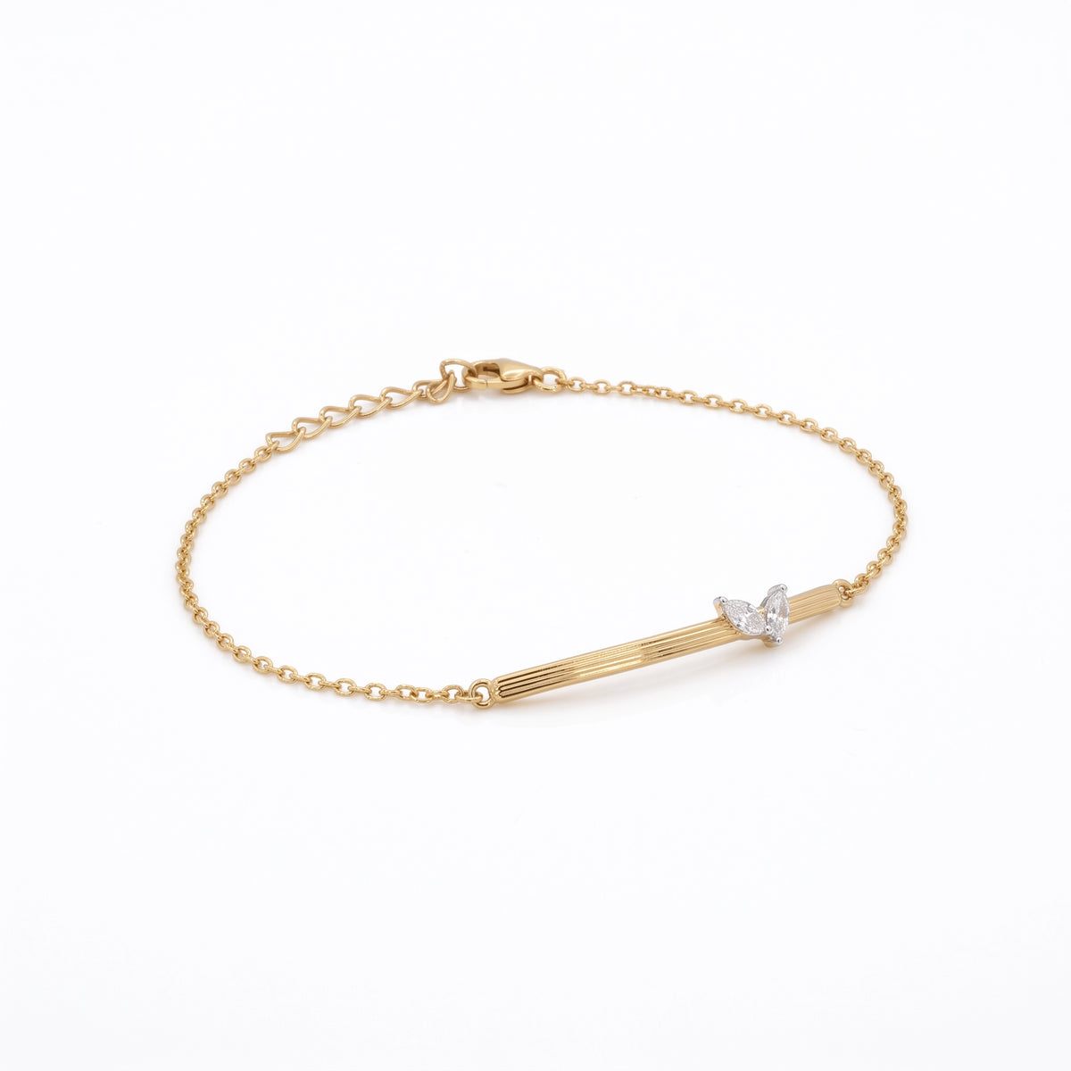 Gold Butterfly Bar Chain Bracelet