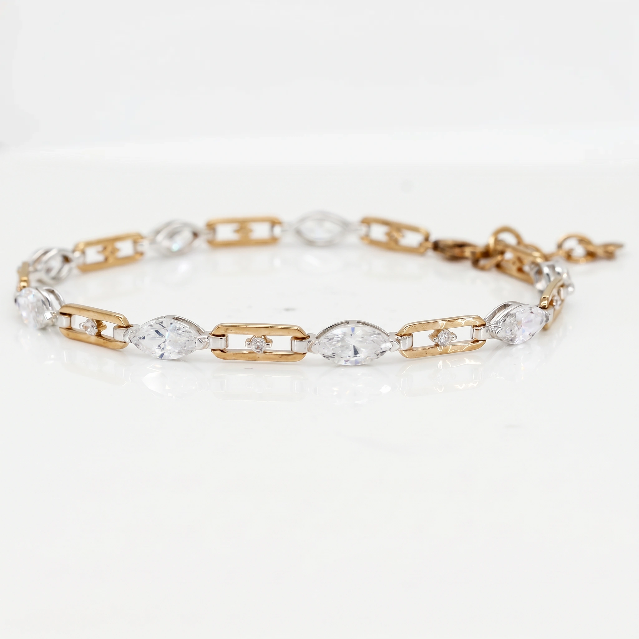 Gold Marquise Link Bracelet