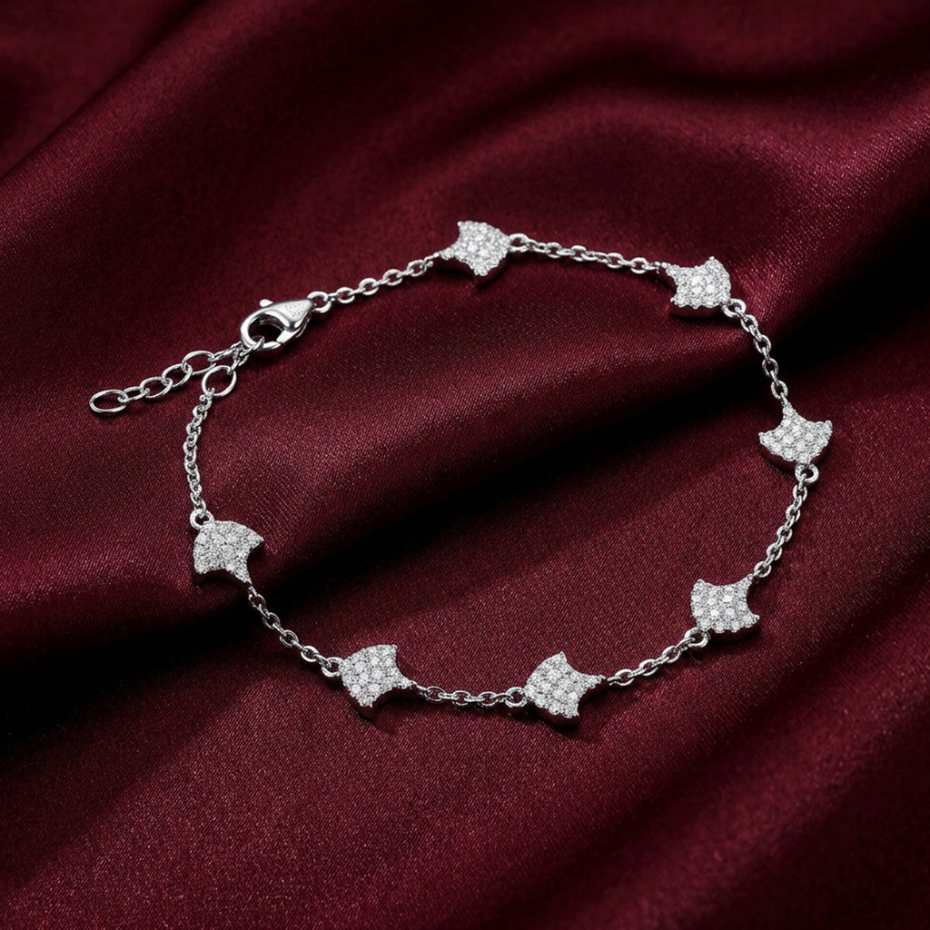 Silver Clover Link Bracelet