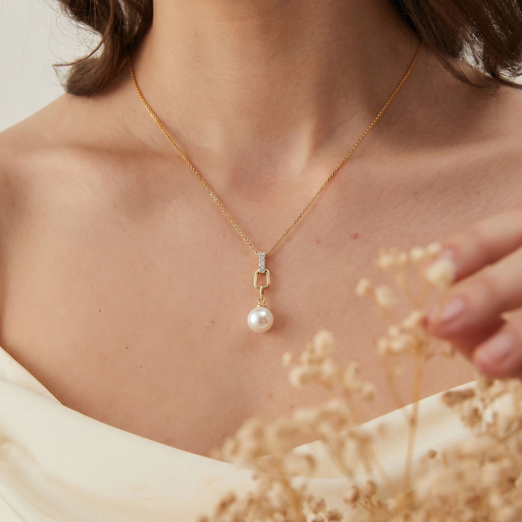 Gold Pearl Link Pendant