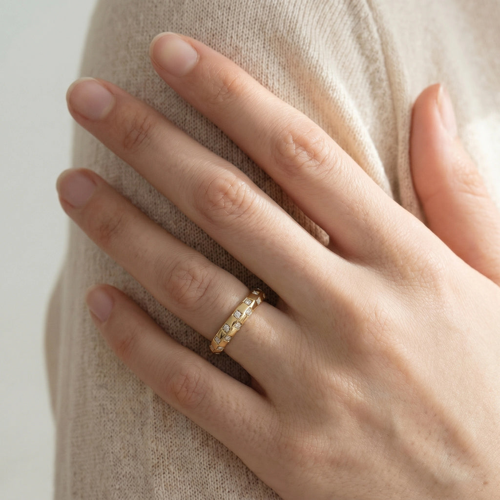 Gold Bezel Dot Band Ring