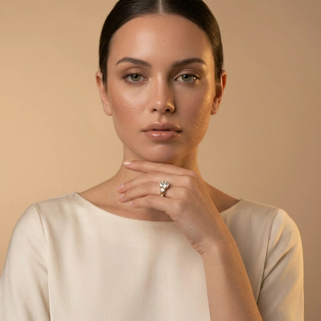 Gold Oval Trio Twist Ring
