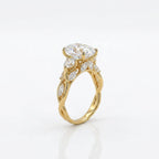 Gold Oval Trio Twist Ring