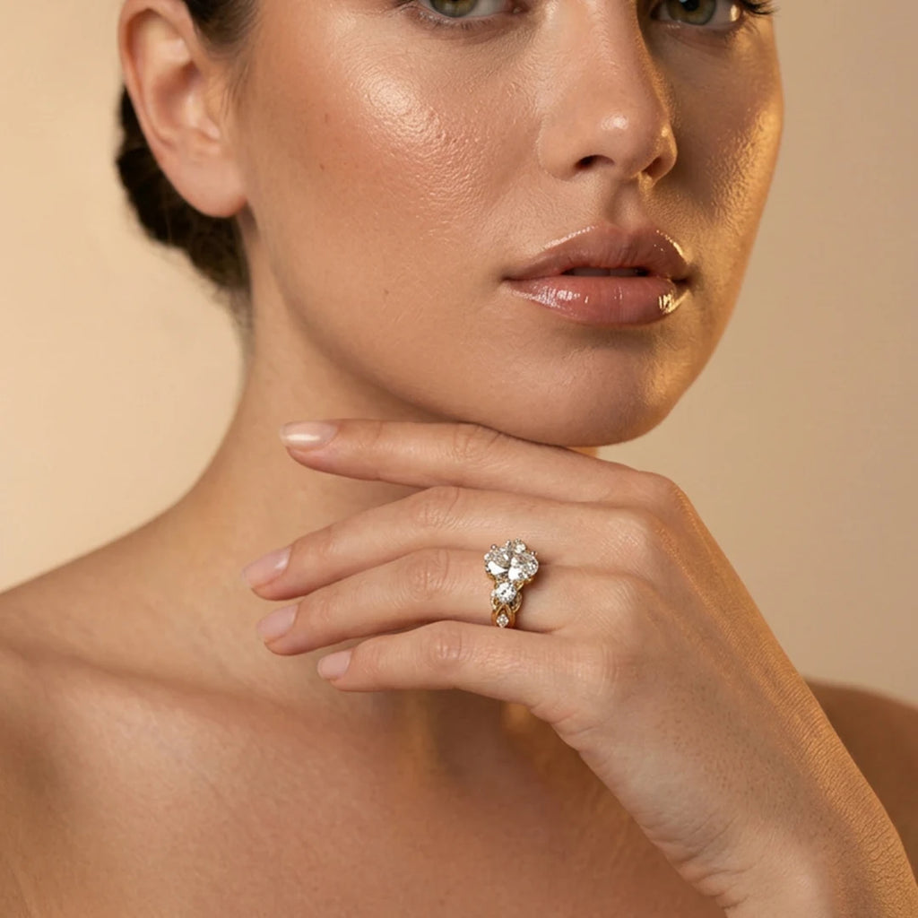 Gold Oval Trio Twist Ring