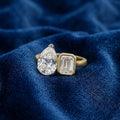 Gold Pear Emerald Toi Ring