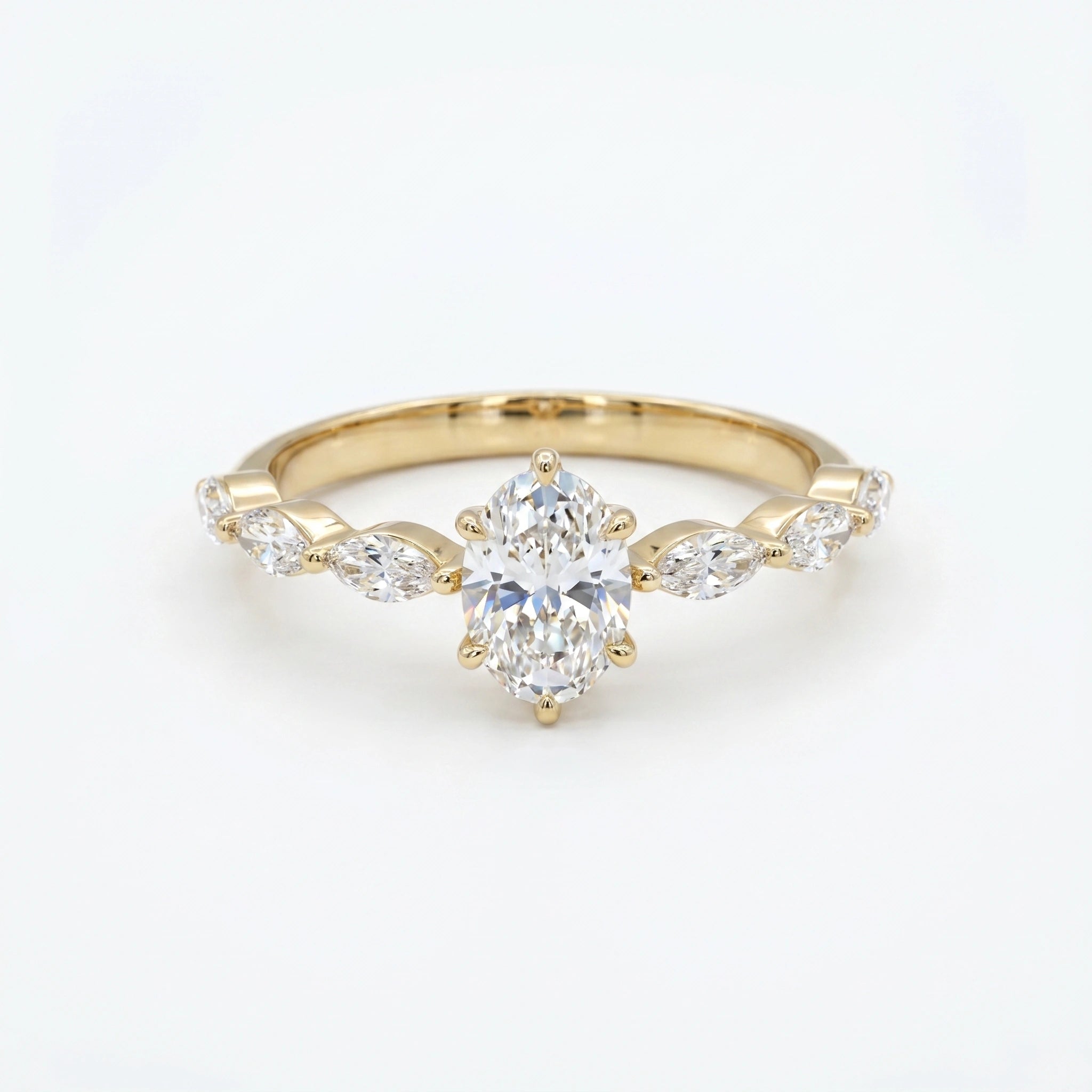 Gold Oval Vine Ring