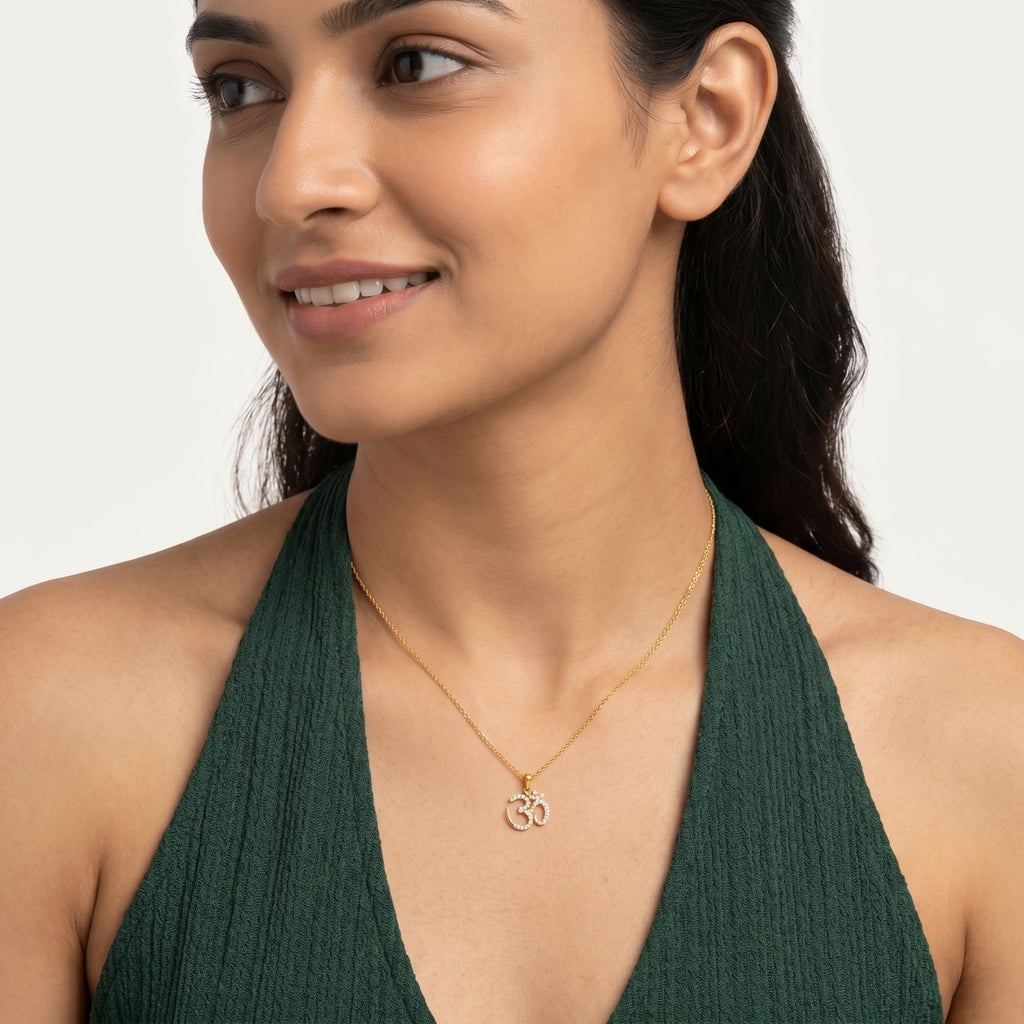 18KT Gold Om Radiance Pendant