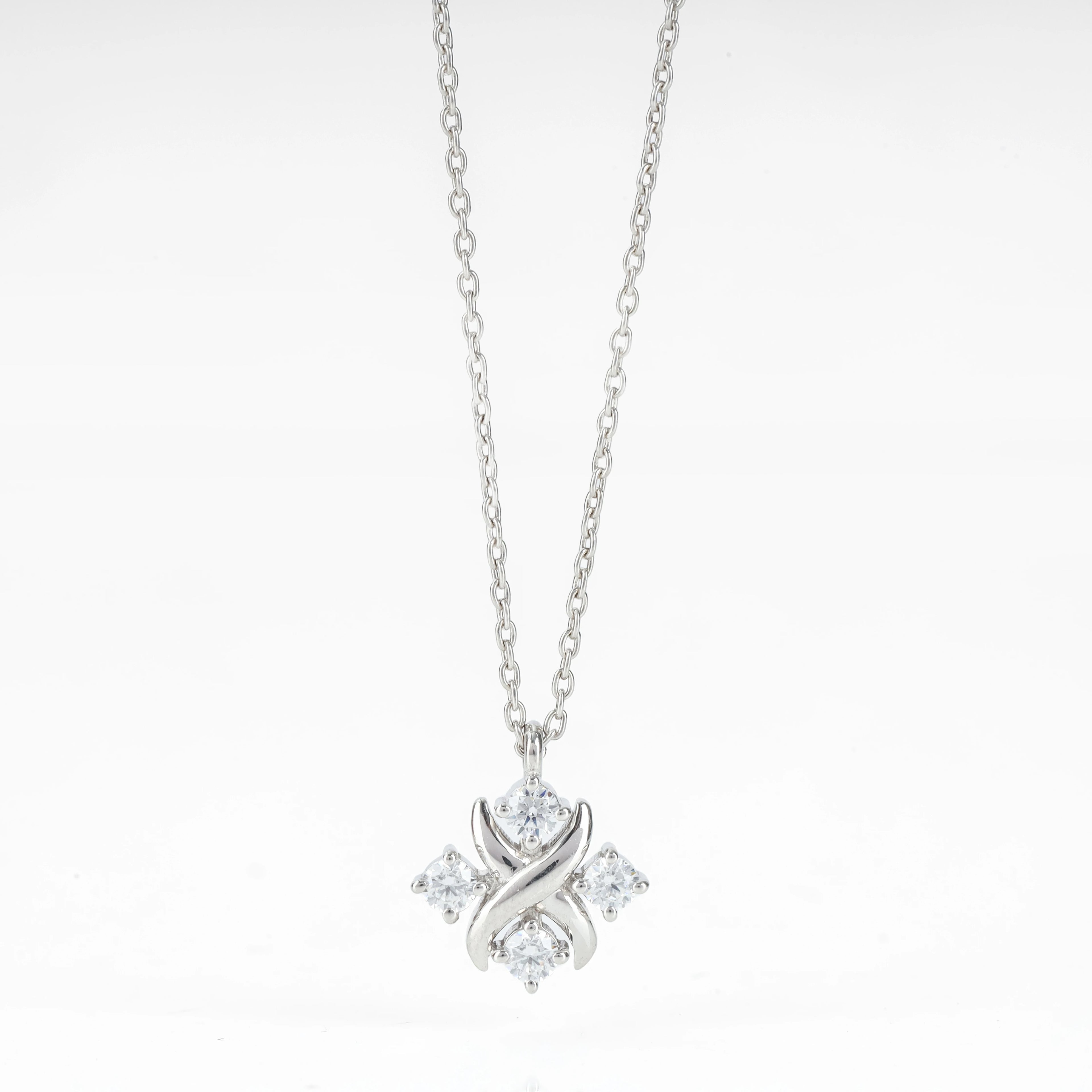 Lynn Diamond Pendant