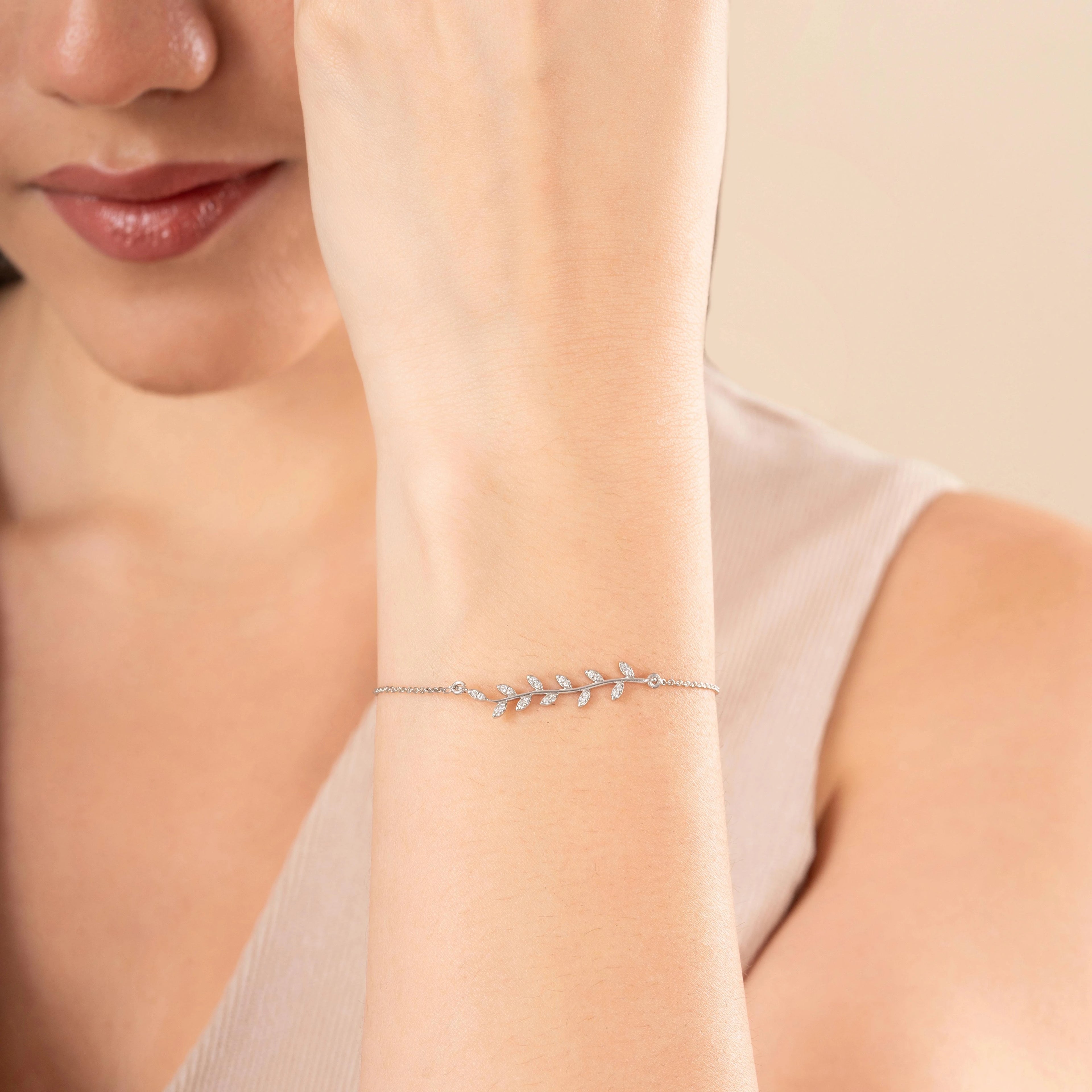 Handcrafted Flower Leaf Diamond Bracelet