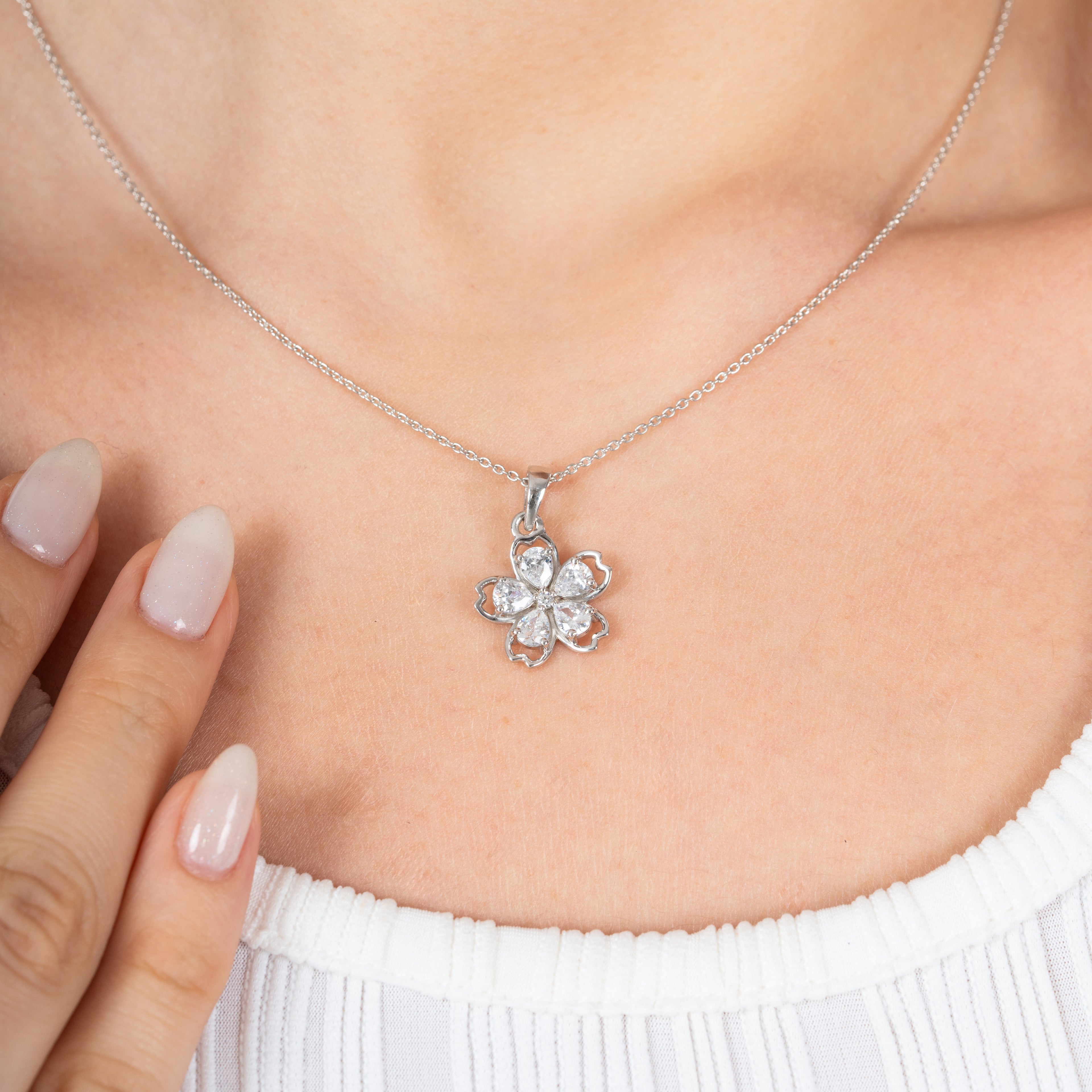 Floral Diamond - Cut Pendant & Earrings Set – 925 Silver - 92Five