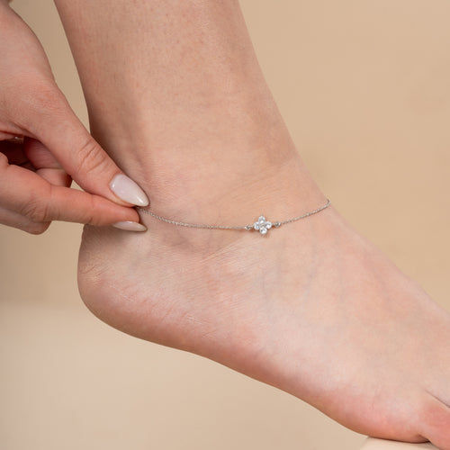 Diamond Studded Anklet - 92Five