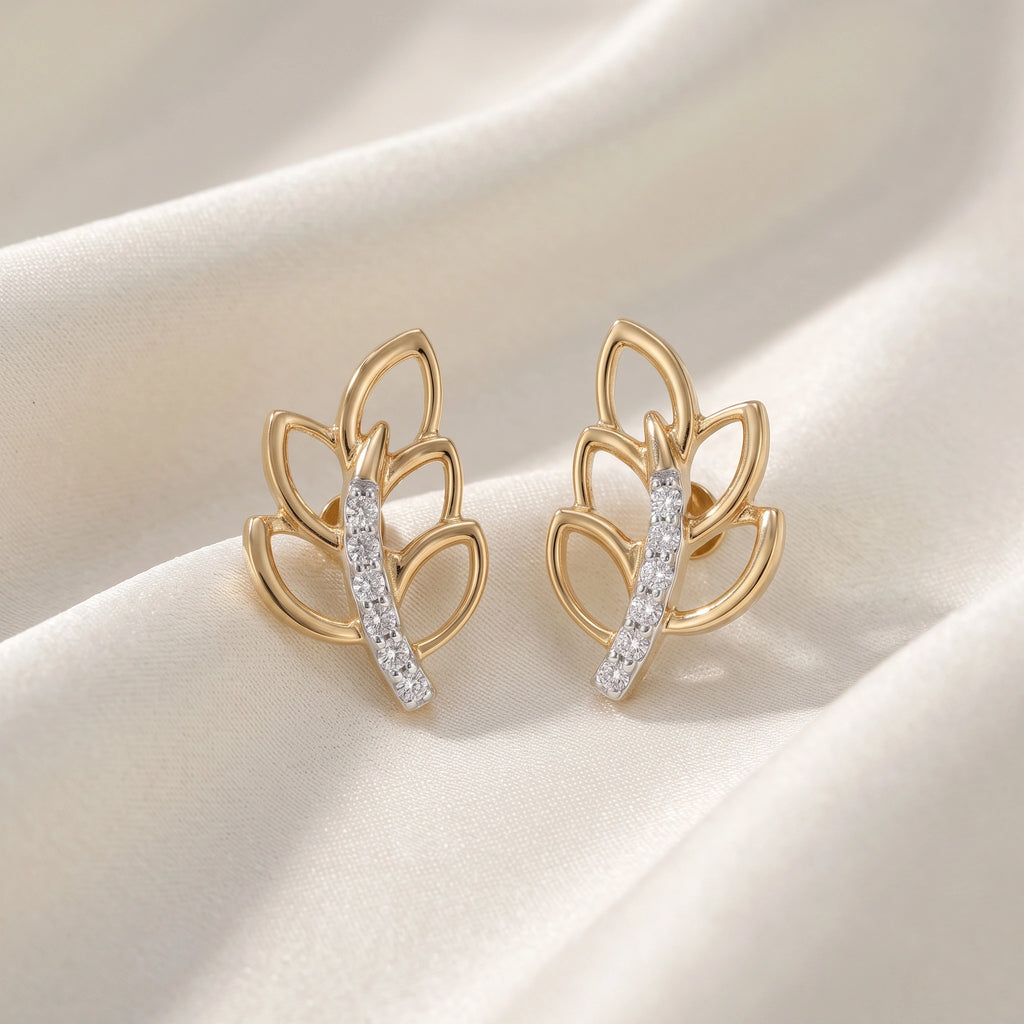 Gold Laurel Light Stud Earrings