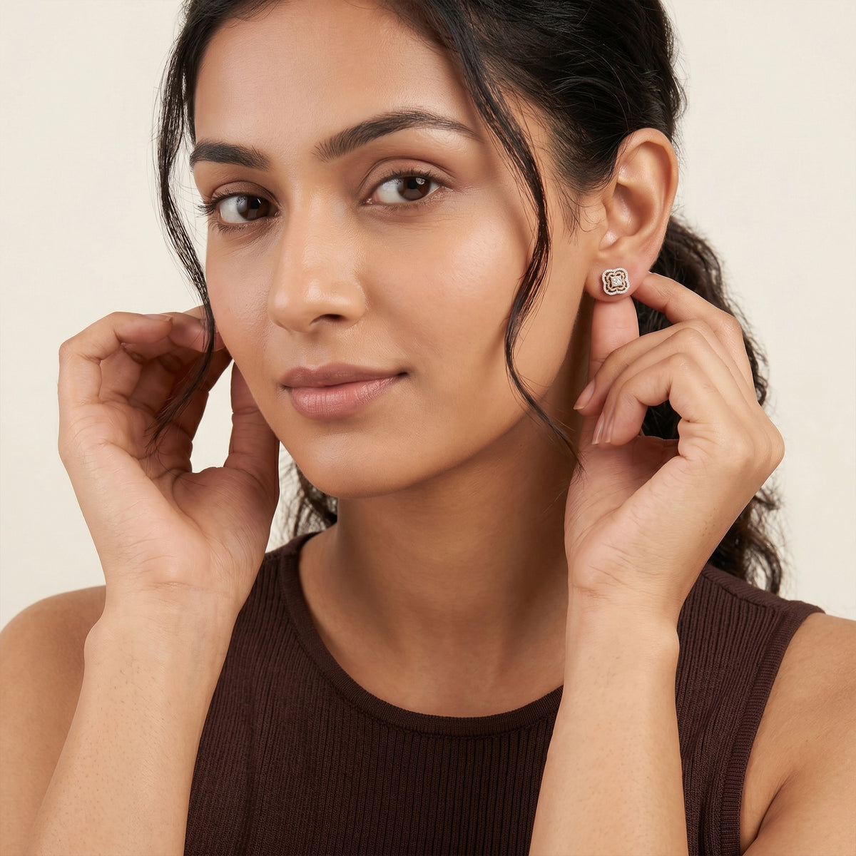Gold Clover Halo Stud Earrings