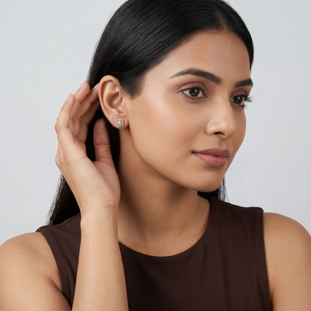Gold Clover Halo Stud Earrings