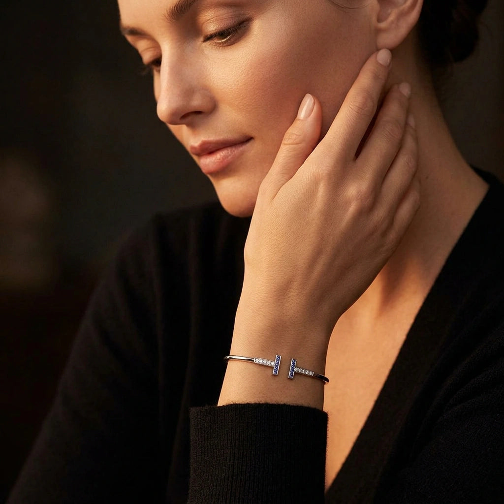 Twisting T Toi et Moi Diamond Bracelet